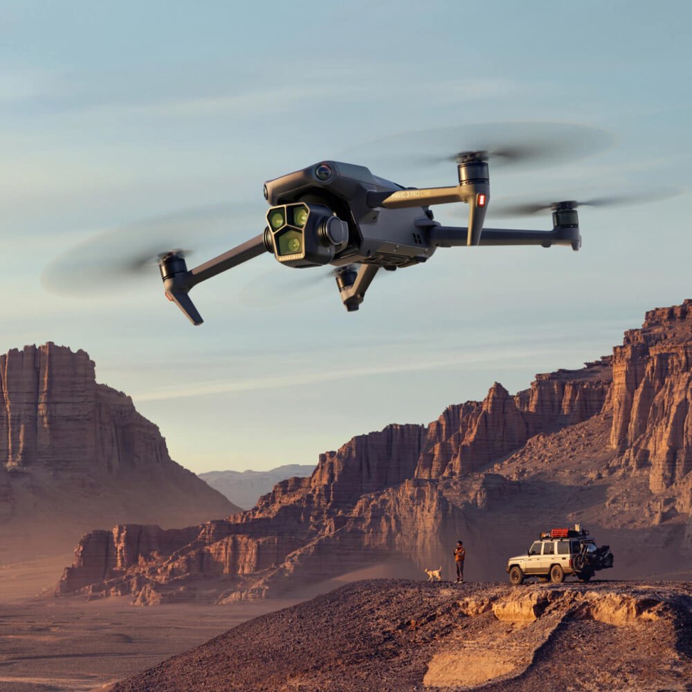 DJI Mavic 3 Pro Cine Premium Combo - Image 2